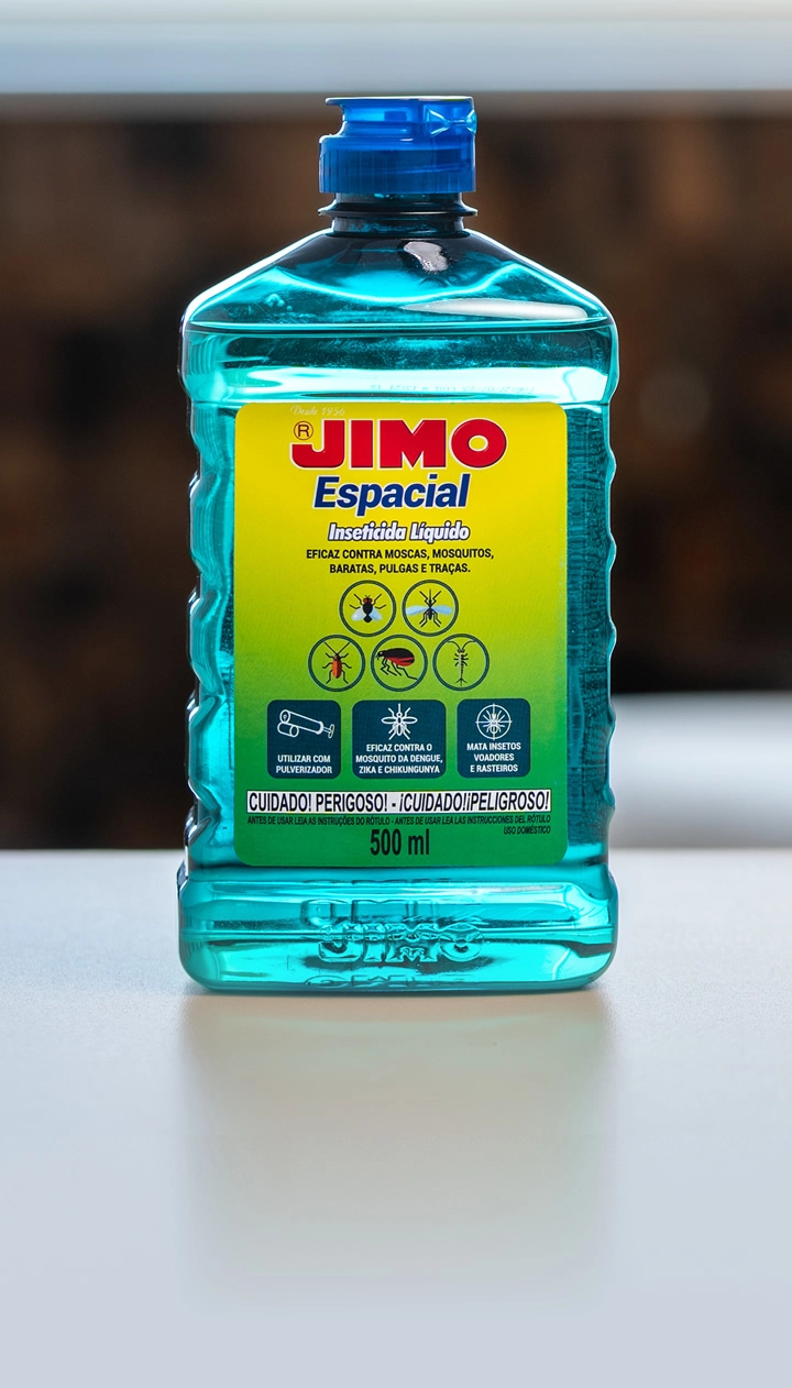 JIMO Espacial é um inseticida eficaz contra insetos voadores e rasteiros. para o uso em ambientes fechados com infestação.
