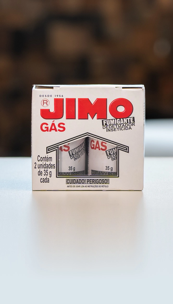 O JIMO Gás Fumigante é ideal para a desinsetização de residências e outros ambientes fechados. Sua fórmula é eficaz contra baratas, aranhas, pulgas, moscas, mosquitos, traças, formigas e demais insetos caseiros.