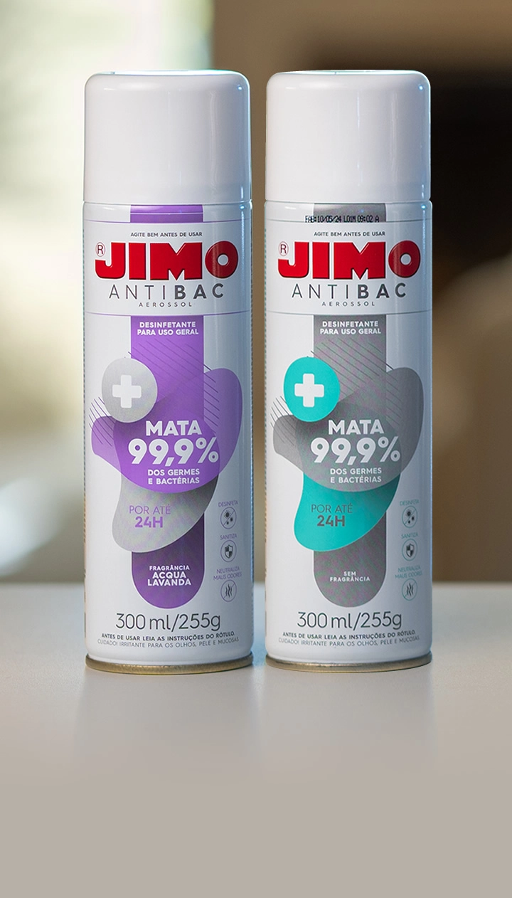 JIMO Antibac Aerossol. Um desinfetante em aerossol que, além de limpar diversas superfícies, mata bactérias e fungos, evitando o mofo. sua ação residual ocorre devido à formação de uma película protetora que continua agindo contra bactérias por até 24 horas.