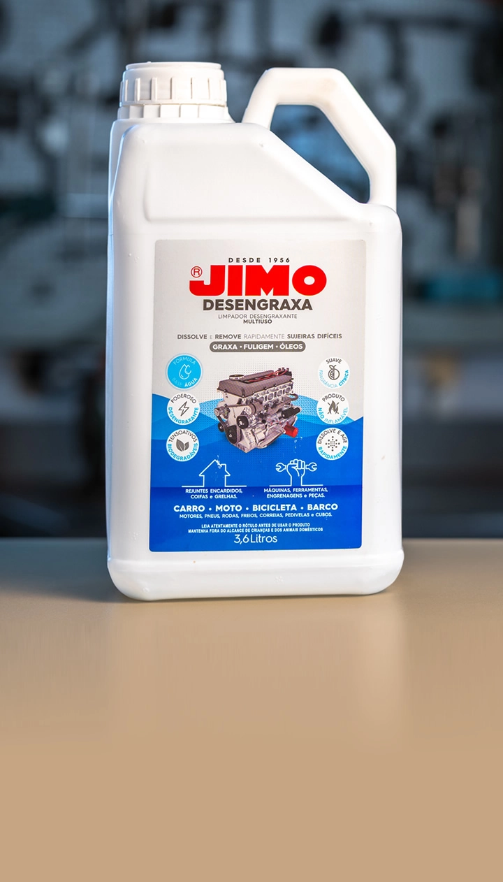 o JIMO Desengraxa foi desenvolvido para dissolver e remover rapidamente sujeiras mais pesadas das superfícies, como graxa, óleo, gordura e fuligem. altamente eficiente na limpeza de peças, máquinas e equipamentos industriais
